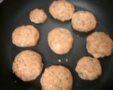 鮭と鶏のハンバーグ作り方3写真