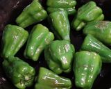 丸ごとピーマンの蒸し焼きウスターケチャ味作り方2写真