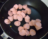 ✥魚肉ソーセージとキャベツ卵のマヨ炒め✥作り方2写真