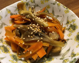 《簡単♪小鉢》舞茸と人参のきんぴら作り方9写真