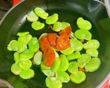 そら豆セミドライトマトのペペロンチーノ作り方5写真