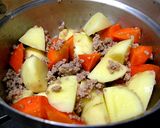 そぼろ肉の肉じゃが☆作り方3写真