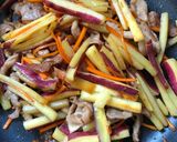 豚肉と新さつま芋のきんぴら＊お弁当・副菜作り方5写真