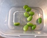 こんにゃくとごぼう天の甘辛おかか和え作り方1写真