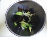 胡瓜と木耳とセロリの酢の物作り方4写真