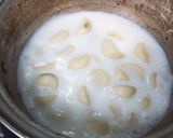 ニンニクのミルク煮(万能調味料)作り方1写真