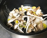 オリーブと舞茸の炊き込みご飯作り方2写真