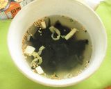 焦がしにんにくわかめスープ作り方6写真