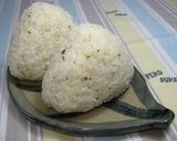 チーズ＆ハーブのおにぎり作り方2写真