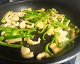 ＊鶏胸肉とピーマンのオイスター炒め＊作り方4写真