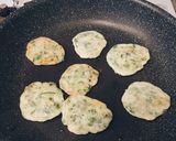 卵乳不使用 米粉のお好み焼き（おやき風）作り方5写真