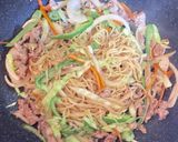 麺と具材がきっちり混ざる焼きそば作り方7写真
