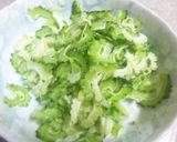 子供でも☺ゴーヤと鯖水煮のマヨサラダ作り方3写真