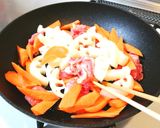 花粉症対策！れんこん人参豚肉の甘辛炒め作り方4写真