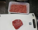 粗挽きパティがたまらないチーズバーガー作り方1写真