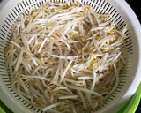 水っぽくない！シャキっともやし炒め。作り方1写真