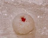 こんぶ茶とミニトマトで、ひと口おにぎり！作り方3写真