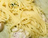鶏肉と三大ブルーチーズソースのパスタ作り方4写真