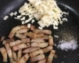 材料を並べるだけ！簡単カルボナーラ作り方3写真