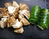 簡単！きのことズッキーニのツナ炒め作り方1写真