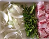 豚肉とピーマンのオイスターソース炒め作り方1写真