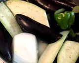 茄子とピーマン豚肉のガパオ風 飯作り方1写真