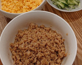 うちの三色丼/鶏そぼろ丼/あまったそぼろ作り方1写真