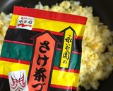 にんにく香る鮭茶漬けの素でチャーハン♪作り方7写真