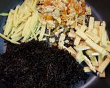 挽肉ストックで簡単⭐具沢山ひじきの煮物⭐作り方1写真