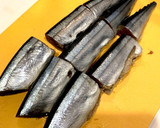 圧力鍋簡単♪骨まで美味しい秋刀魚の梅肉煮作り方1写真