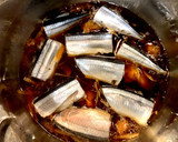 圧力鍋簡単♪骨まで美味しい秋刀魚の梅肉煮作り方3写真