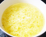 鶏もも･鶏むねの蒸し鶏の旨みで！卵スープ作り方19写真