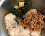 納豆と小松菜の胡麻和え、チーズご飯作り方2写真