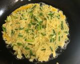 余った塩焼きそばで☆おつまみオムレツ作り方4写真