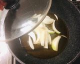 梨とツルムラサキの鶏親子丼作り方2写真