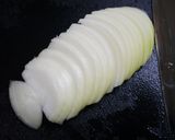 簡単！肉なし親子丼☆とろとろ玉葱作り方1写真