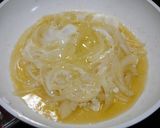 簡単！肉なし親子丼☆とろとろ玉葱作り方3写真