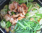 塩麹漬けの鶏胸肉と余りもの野菜の炒め物作り方8写真