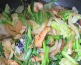 塩麹漬けの鶏胸肉と余りもの野菜の炒め物作り方9写真