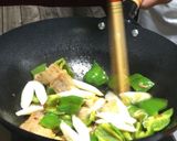 ご飯がすすむ辣油が決め手の旨辛回鍋肉♡作り方10写真