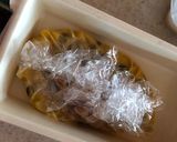 ラップでチン！納豆と煮物のオムレツ作り方4写真