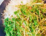 節約！もやしと豆苗の炒め物作り方1写真