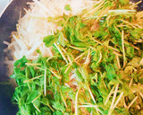 節約！もやしと豆苗の炒め物作り方1写真