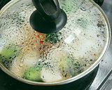 簡単！キャベツと鶏胸肉の低糖質鍋♪作り方9写真
