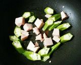 ランチョンミートとおくらの卵とじ作り方8写真
