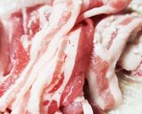 お年寄り絶讚シリーズ‼️豚バラ肉‼️作り方1写真