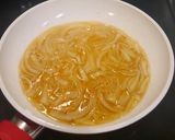 簡単！ミニひれかつどん☆とろとろ玉葱作り方4写真