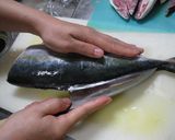 いなだ（ぶりの小さいの）の三枚おろし作り方9写真