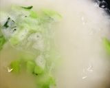 やわらかブロッコリーとおかかのお粥作り方1写真
