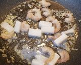 花にらとエビイカミックスの中華炒め作り方4写真